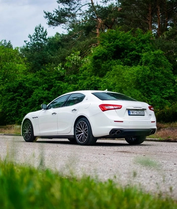 Maserati Ghibli cena 190000 przebieg: 74000, rok produkcji 2021 z Międzyrzecz małe 137